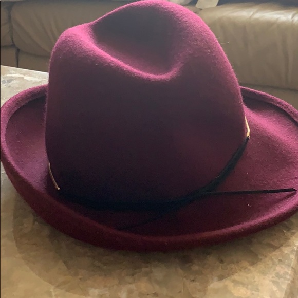 Hat - Picture 2 of 3